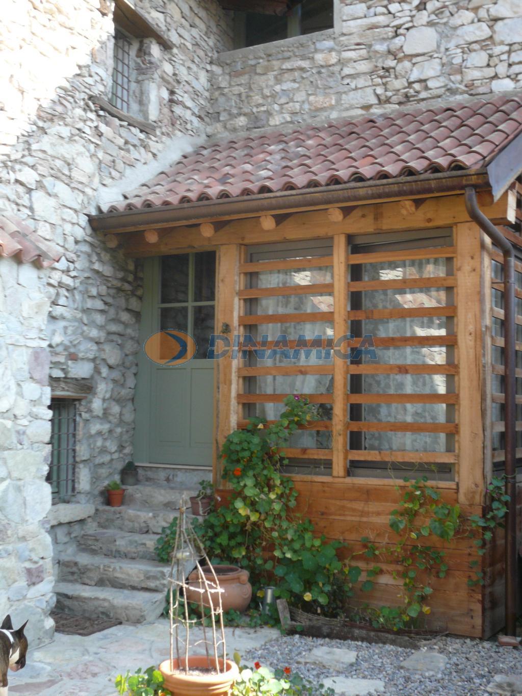 Rustico - Cascina CAPRINO BERGAMASCO vendita   VIA ROMA 7CASE SERVIZI IMMOBILIARI