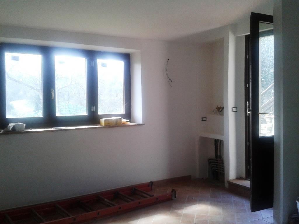 Villa Unifamiliare - Indipendente MONTICIANO vendita    LIVING DI SERENA VANNONI