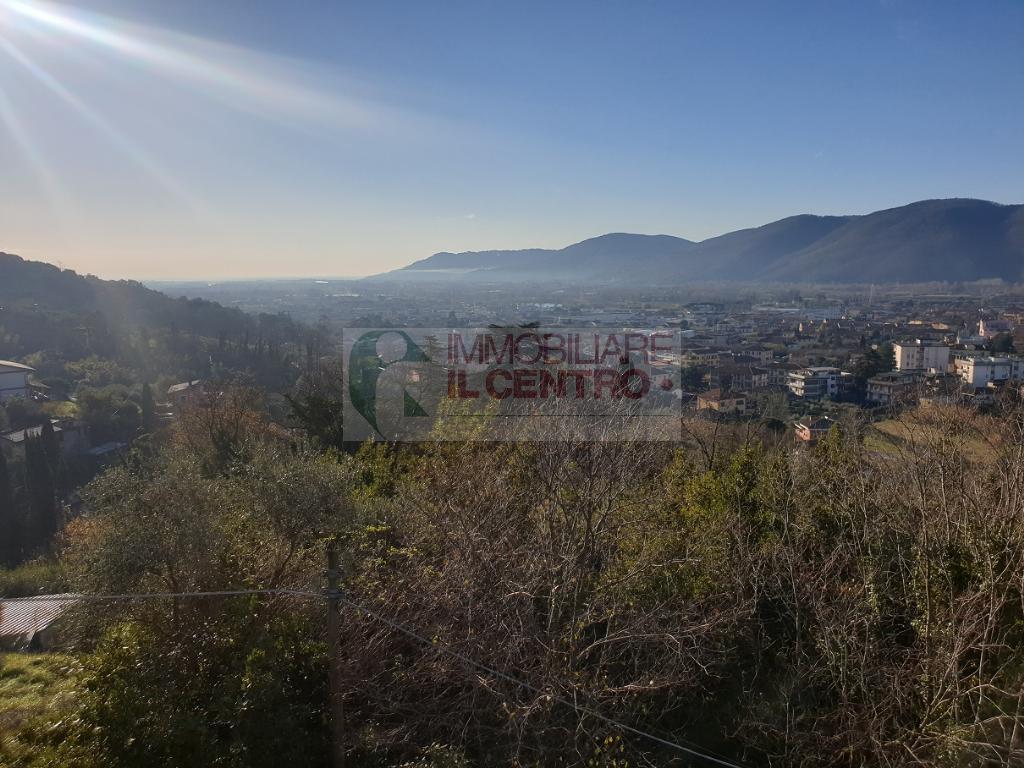  sarzana vendita quart:  il centro immobiliare snc di stefano santi