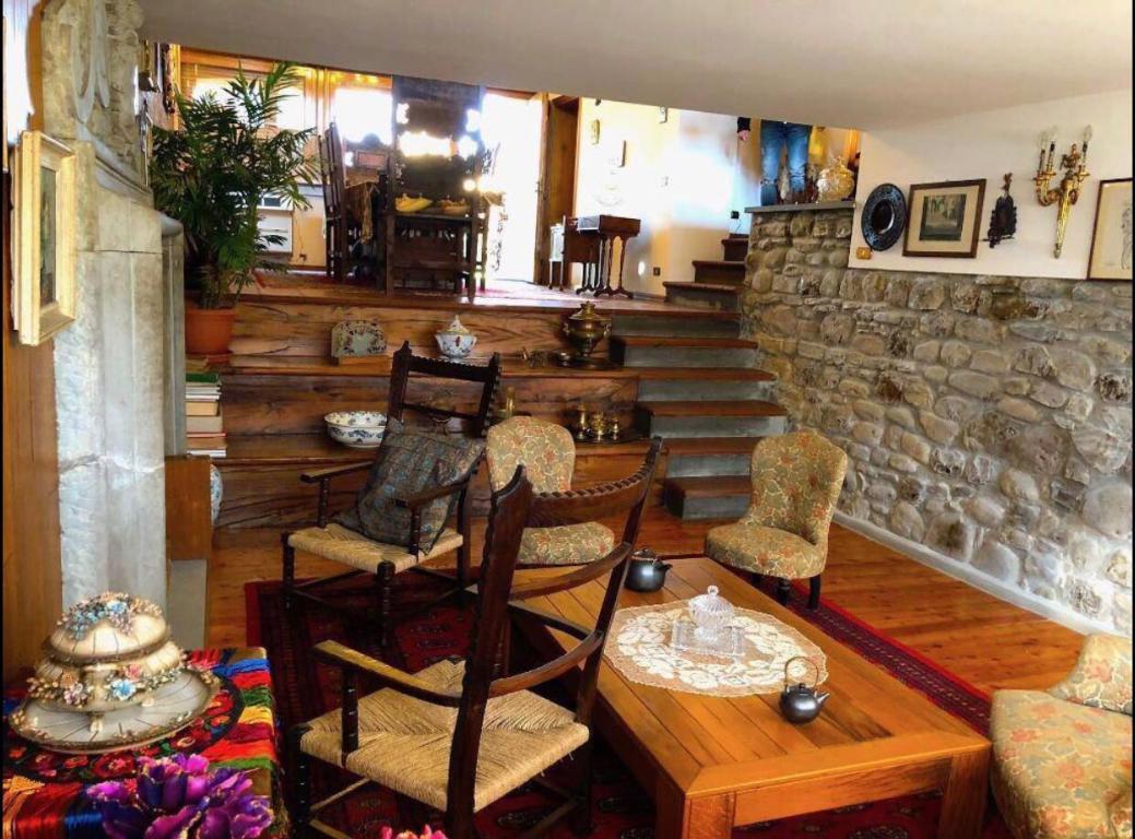 Villa Unifamiliare - Indipendente MERCATO SARACENO vendita    Giampaolo Magnani srl