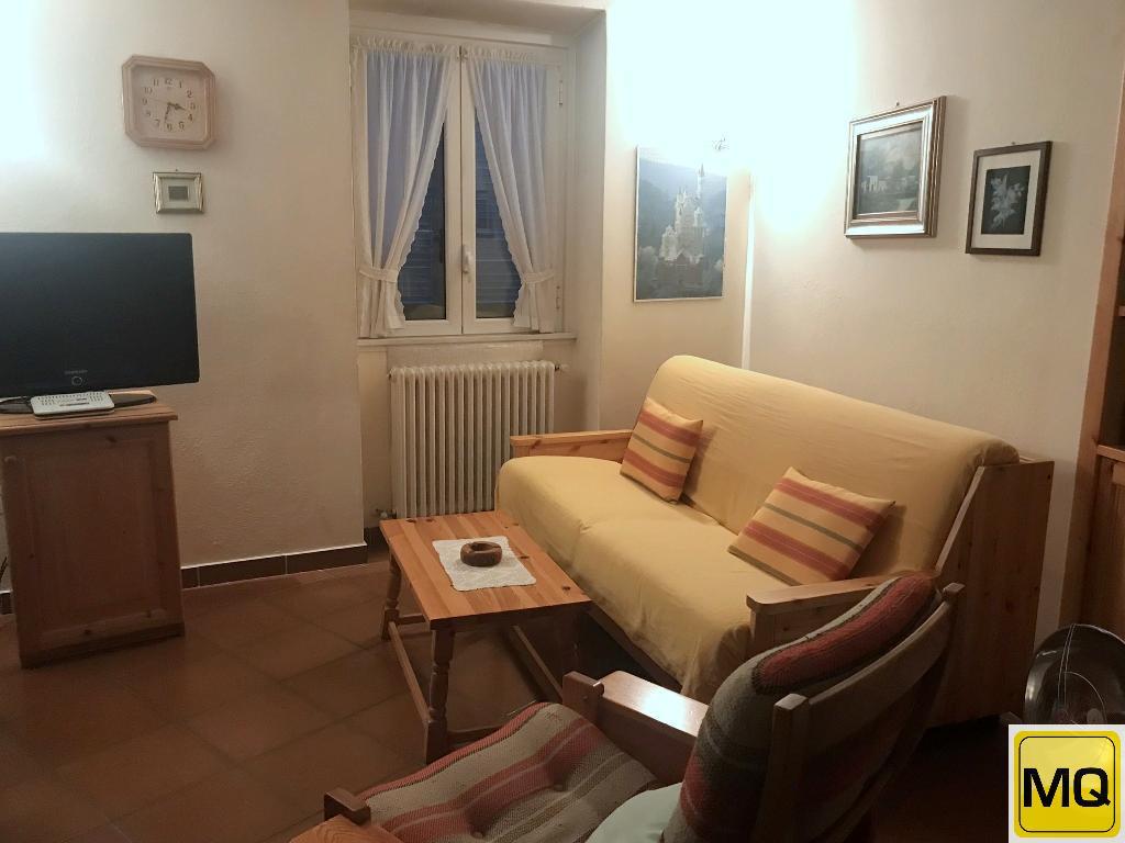 Villa Semi Indipendente ITALIA vendita   Via Umberto I Agenzia Immobiliare Metroquadro