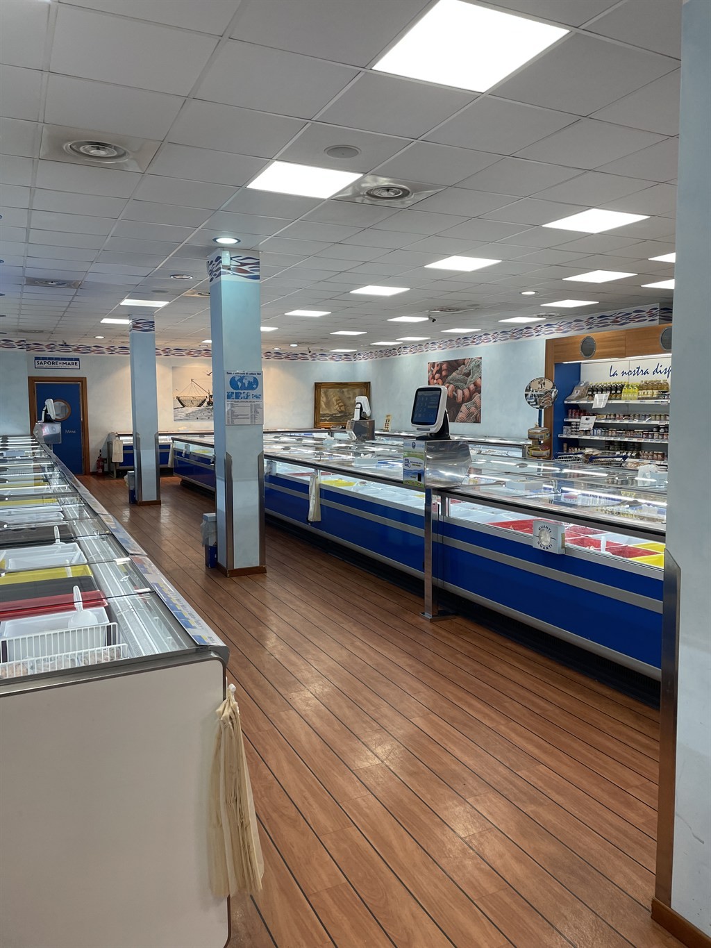 Attività Commerciale in Vendita