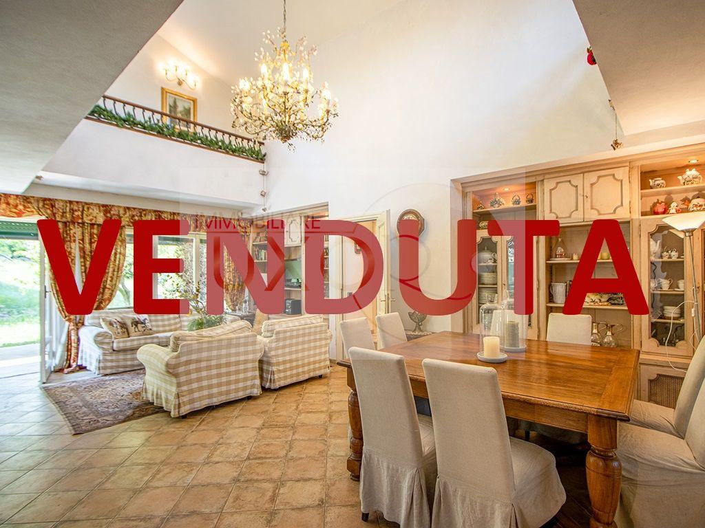 Foto - Villa In Vendita Montevecchia (lc)