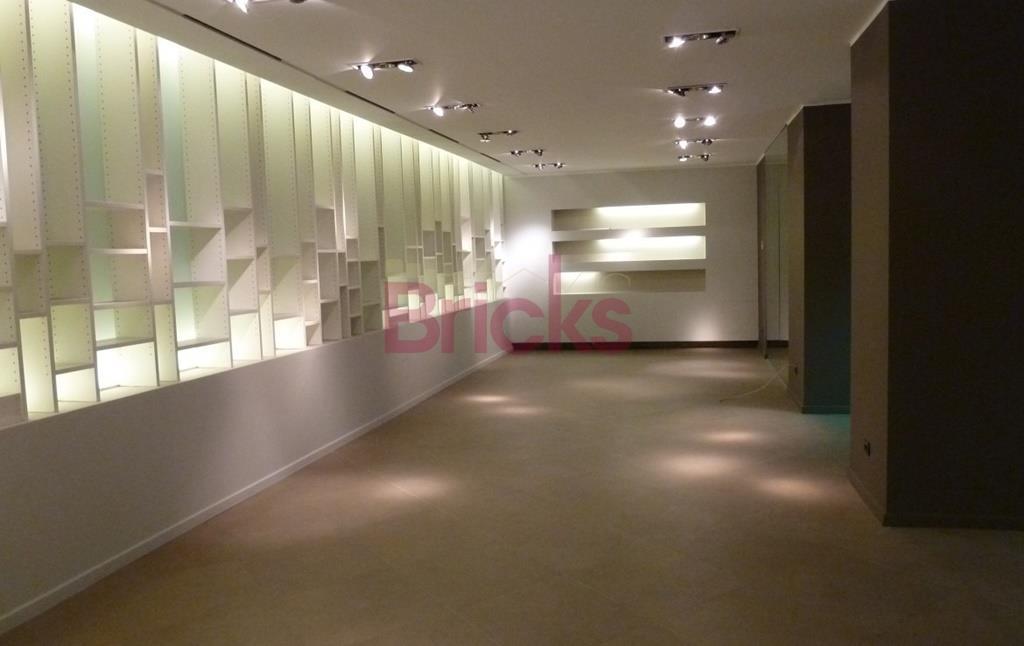 Negozio - Loc.Com. MILANO affitto   VIA GONZAGA BRICKS SRL