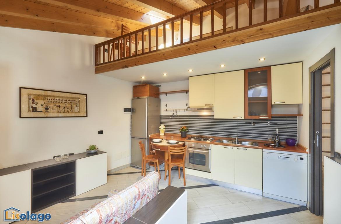  mandello del lario vendita quart:  lisolago servizi immobiliari
