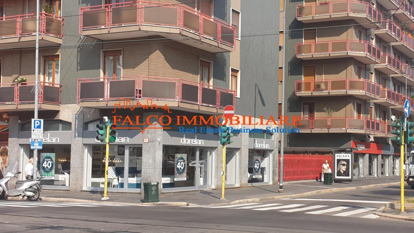 Negozio - Loc.Com. MILANO vendita  SAN SIRO VIA REMBRANDT ANG VIALE ARETUSA FALCO IMMOBILIARE SRL