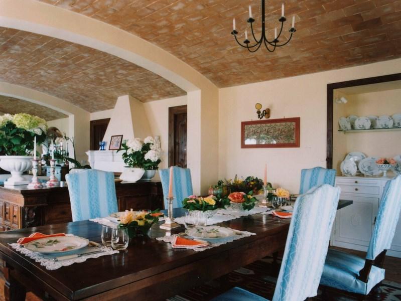 Affittasi prestigiosa villa con piscina a Orvieto (TR)