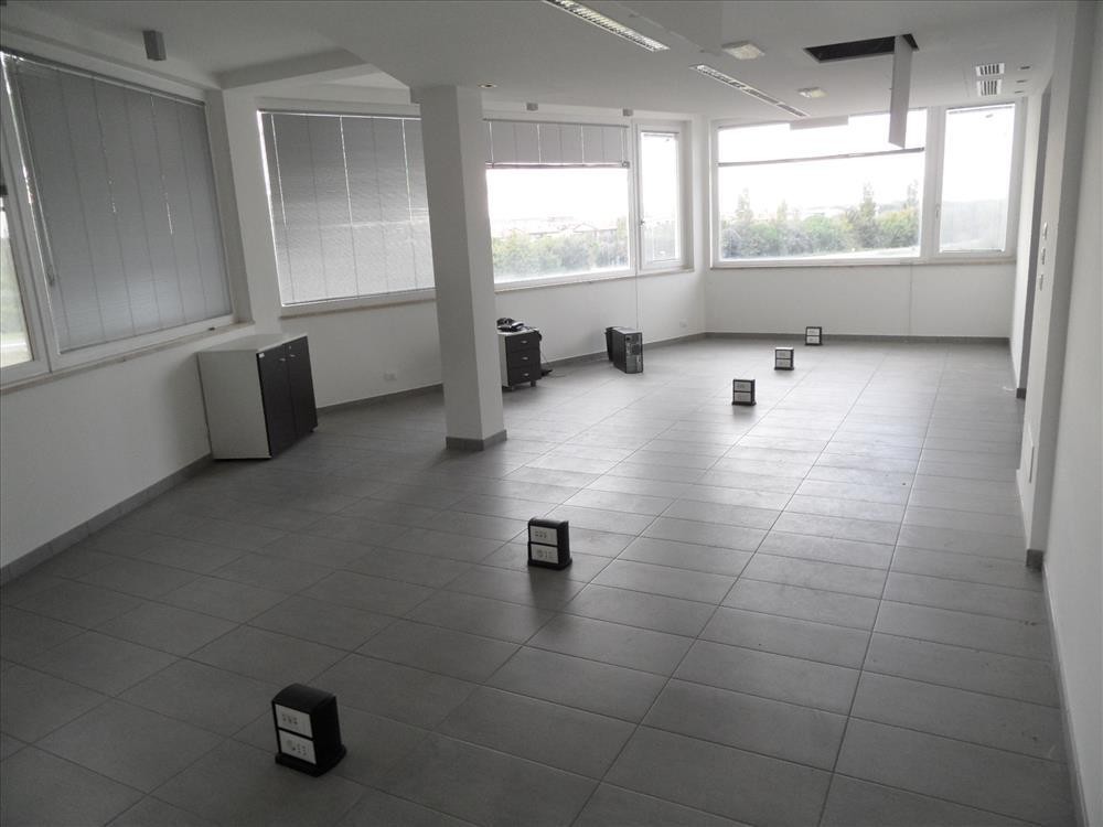 Ufficio - Loc.Com. RAVENNA affitto    STUDIO EFFE di FABBRI PIERLUIGI e C. s.a.s.