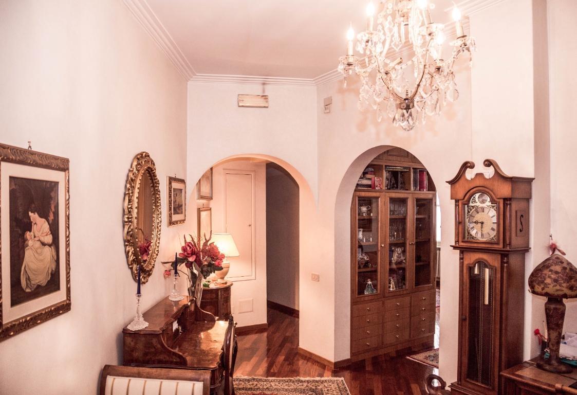 Appartamento ROMA vendita  PARIOLI   LA COMMERCIALE SRL PROMOZIONI IMMOBILIARI