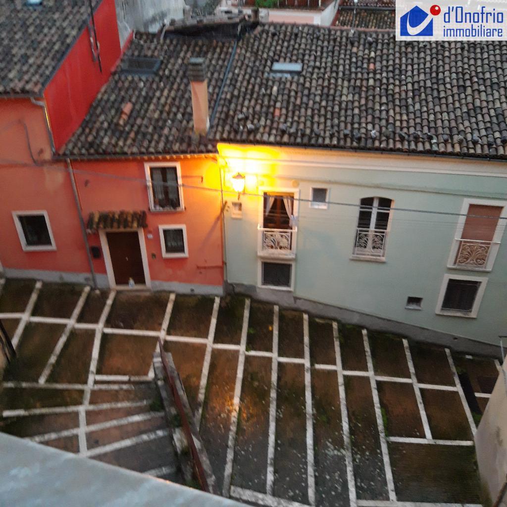 Villa Unifamiliare - Indipendente CAMPOBASSO vendita   VICO PENNINO STUDIO IMMOBILIARE  d