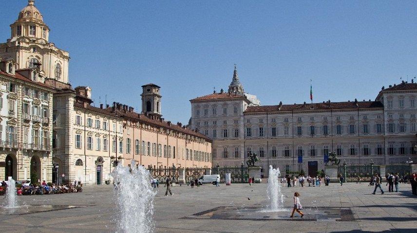 Negozio - Loc.Com. TORINO vendita  CENTRO  BIMAR SAS DI ROSSI IVANO & C.