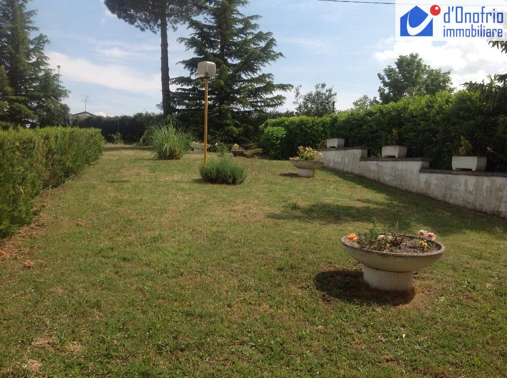 Villa VINCHIATURO vendita   CONTRADA COSTE STUDIO IMMOBILIARE  d