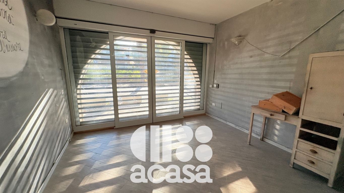 Locale Comm.le in Vendita
