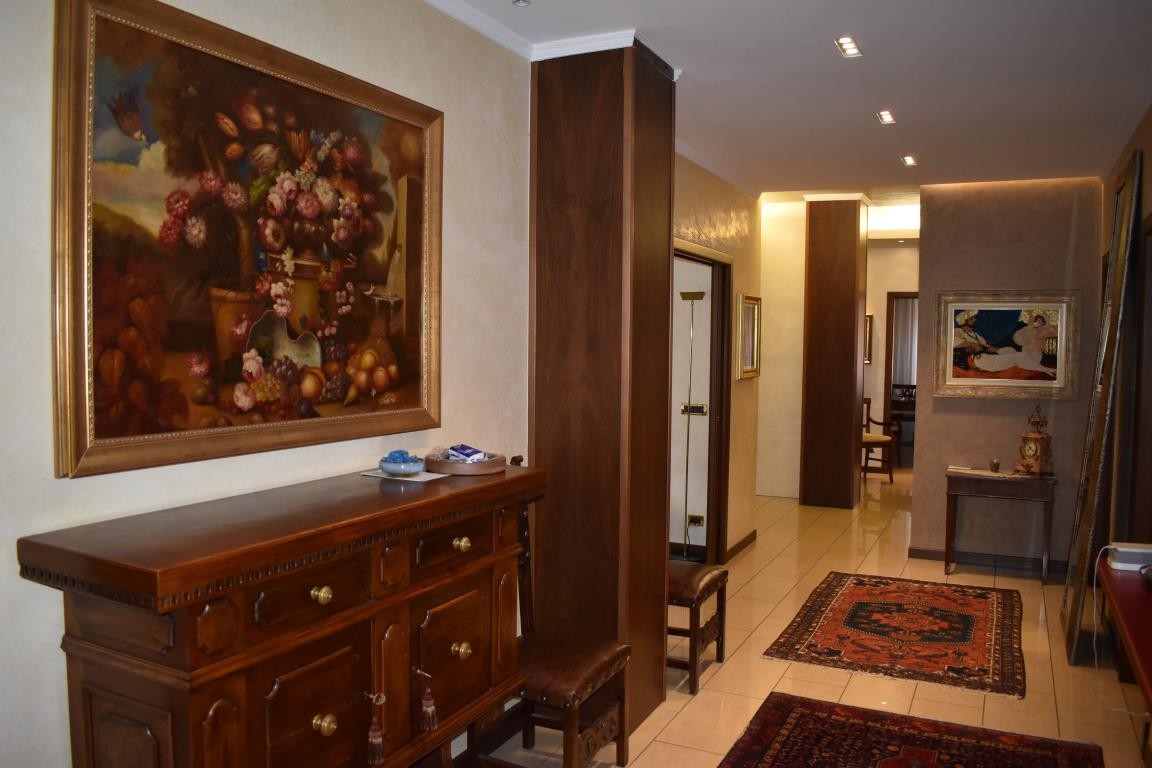 Vendita Appartamento, Bologna