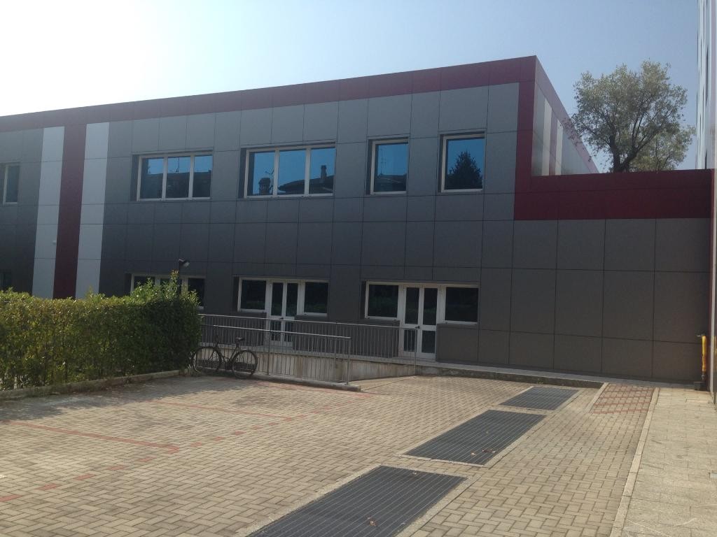  bologna affitto quart:  spazio-impresa-di-luca-tonelli