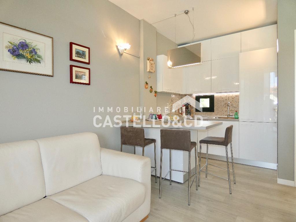 Appartamento PADENGHE SUL GARDA vendita   Via Prais CASTELLO&CD Immobiliare di Rambaldini Loretta