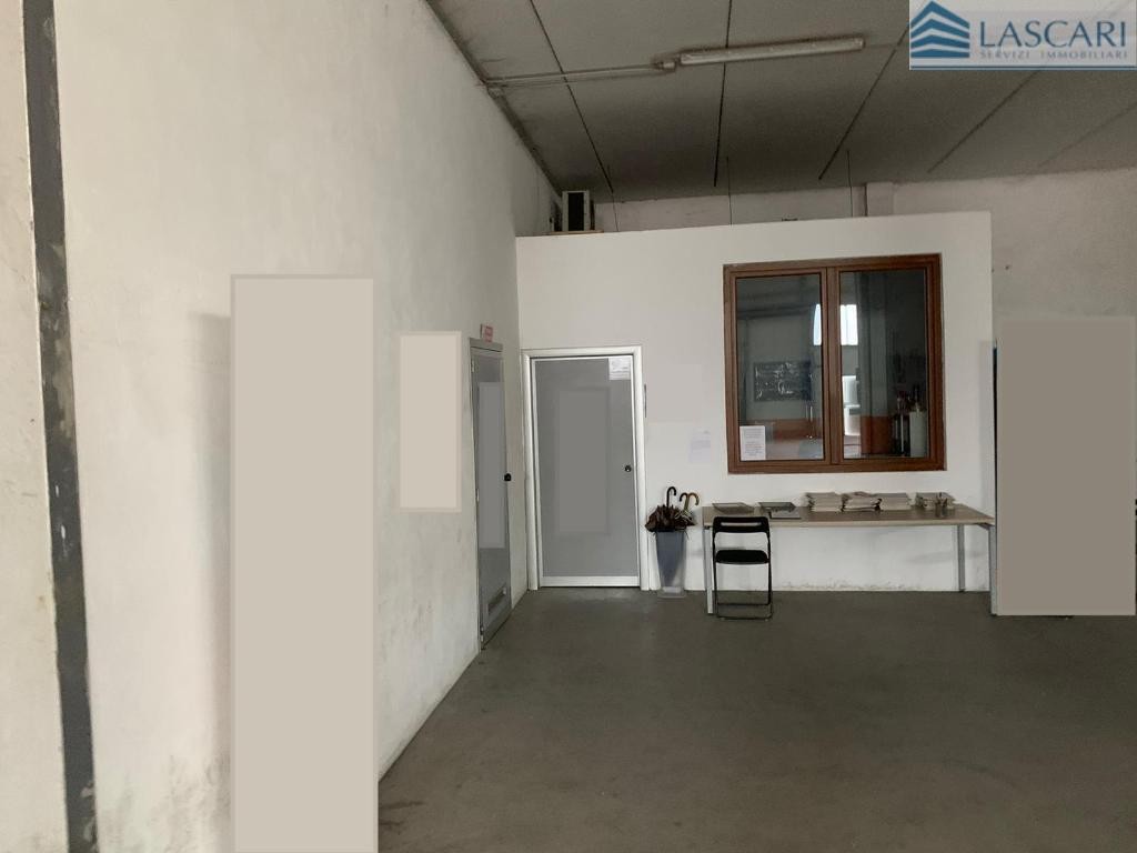 Capannone Commerciale BERGAMO affitto   Via Buratti Lascari Servizi Immobiliari