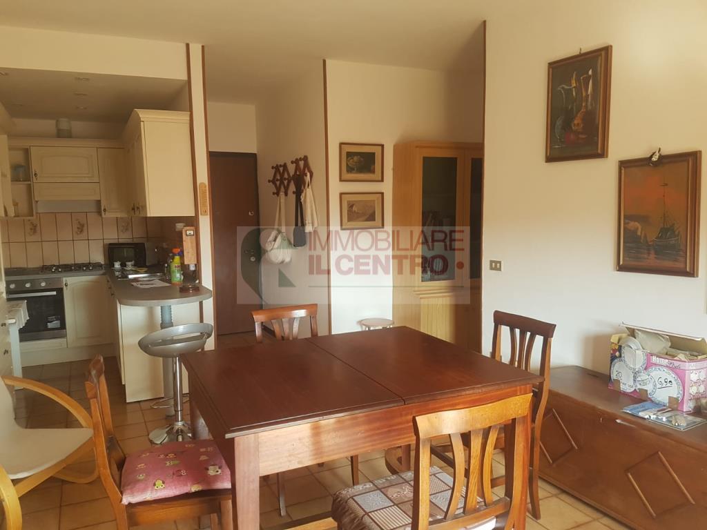  sarzana vendita quart:  il centro immobiliare snc di stefano santi