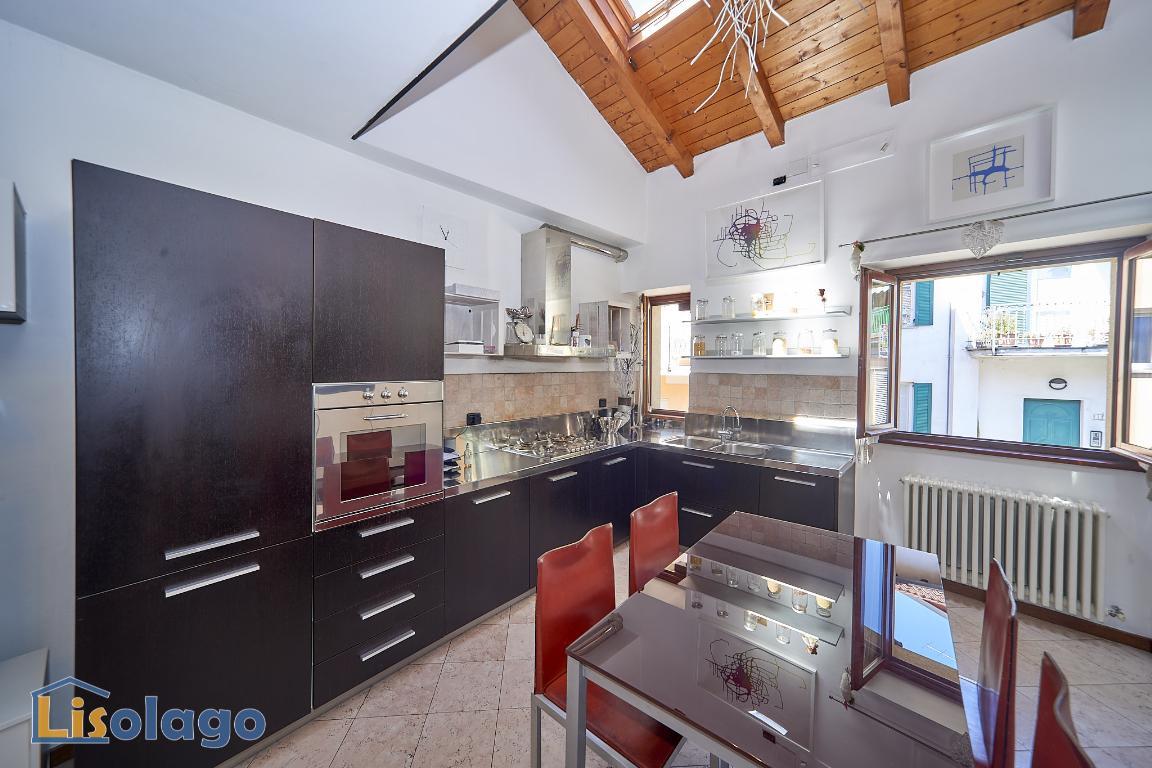  mandello del lario vendita quart:  lisolago servizi immobiliari