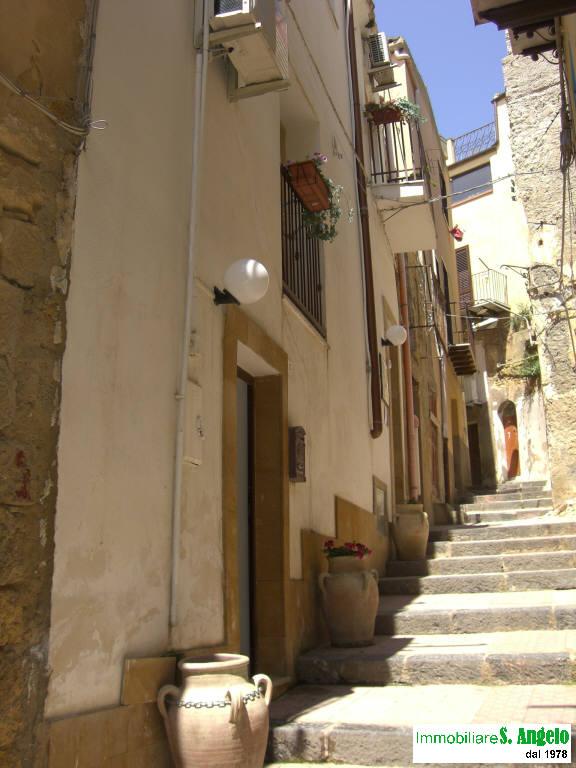 Appartamento AGRIGENTO vendita   via Saponara CANTAVENERA ROSARIO