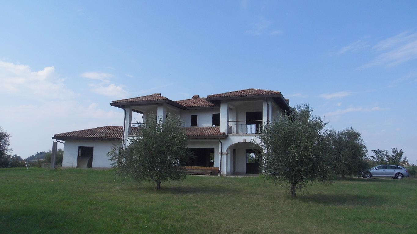 Villa Unifamiliare - Indipendente CESENA vendita    Fratelli Savorani s.n.c.