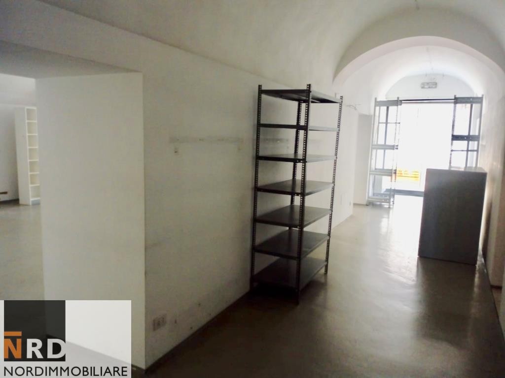 Negozio - Loc.Com. MANTOVA affitto    Nordimmobiliare Mantova Sas
