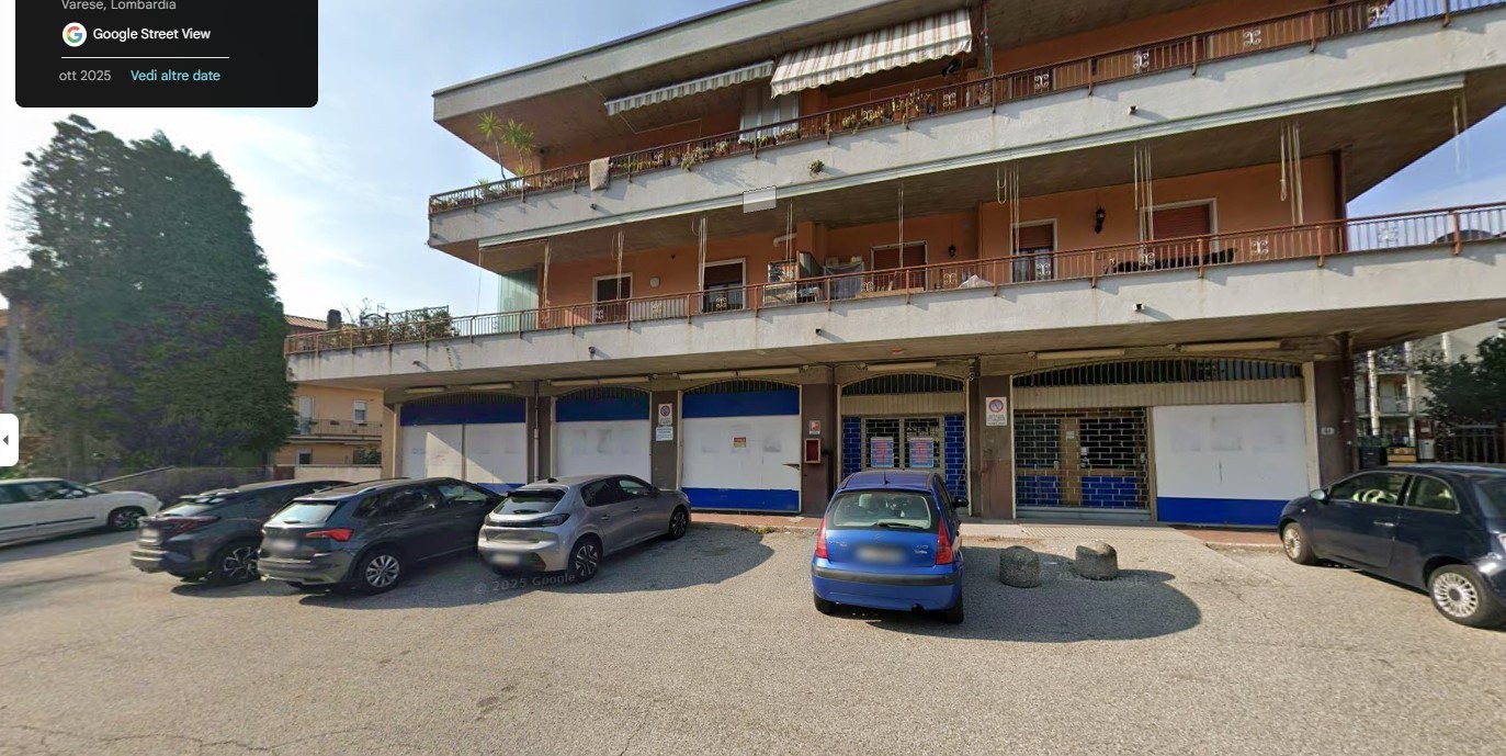 Attività Commerciale in Vendita