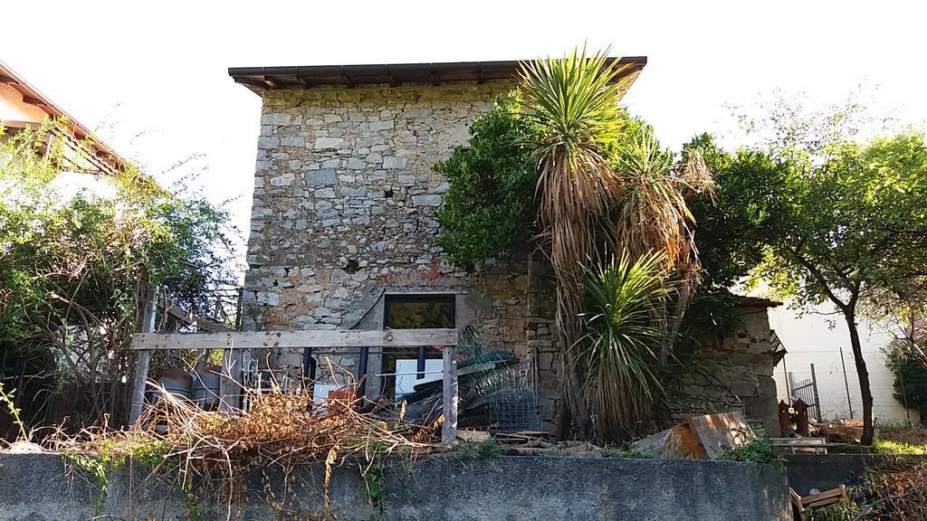 Villa Unifamiliare - Indipendente LA SPEZIA vendita  LA FOCE  GENERALE FONDIARIA Agenzia Migliarina