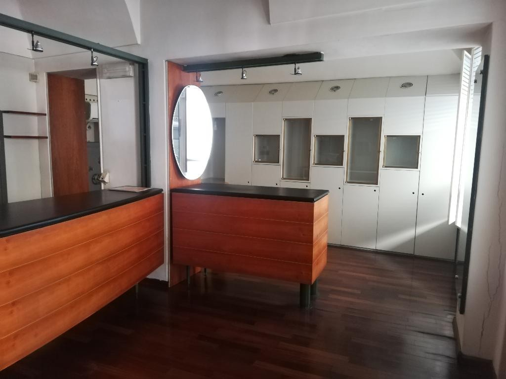 Negozio - Loc.Com. ASTI affitto   CORSO ALFIERI TUTTOCASE Agenzia Immobiliare