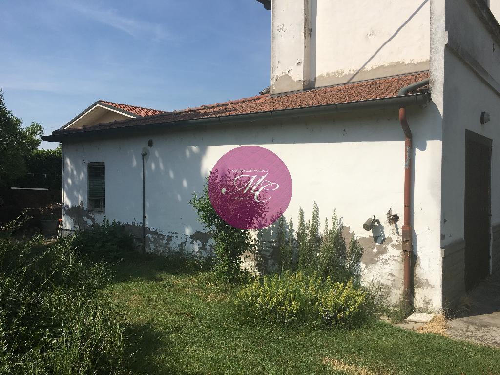 Villa Unifamiliare - Indipendente RAVENNA vendita  PILASTRO via RONCALCECI Agenzia Immobiliare MC & Partners