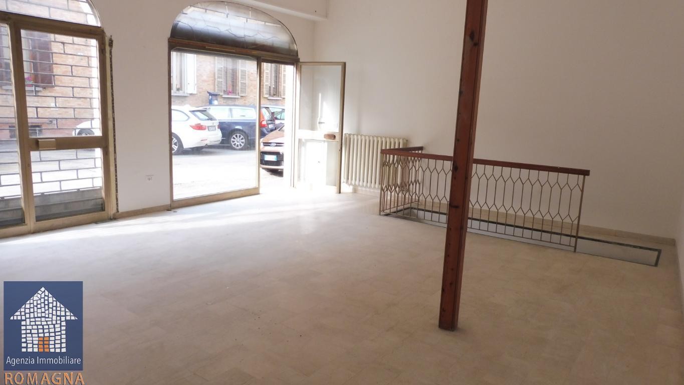 Ufficio - Loc.Com. RAVENNA affitto  CENTRO via uccellini AGENZIA IMMOBILIARE ROMAGNA DI MELANDRI P. & C