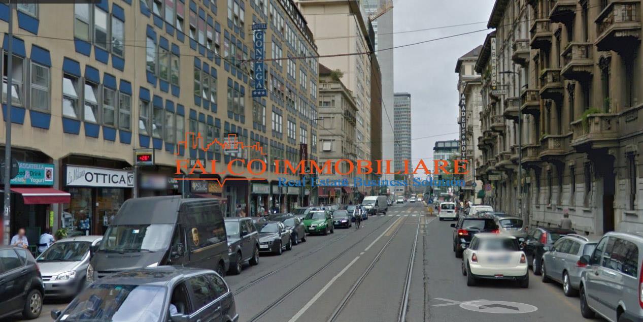Negozio - Loc.Com. MILANO affitto   VIA VITRUVIO FALCO IMMOBILIARE SRL