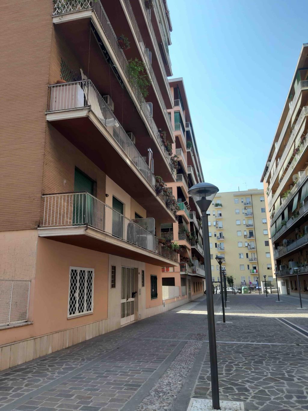  roma vendita quart: tuscolano (vi mun.) statilia immobiliare srls