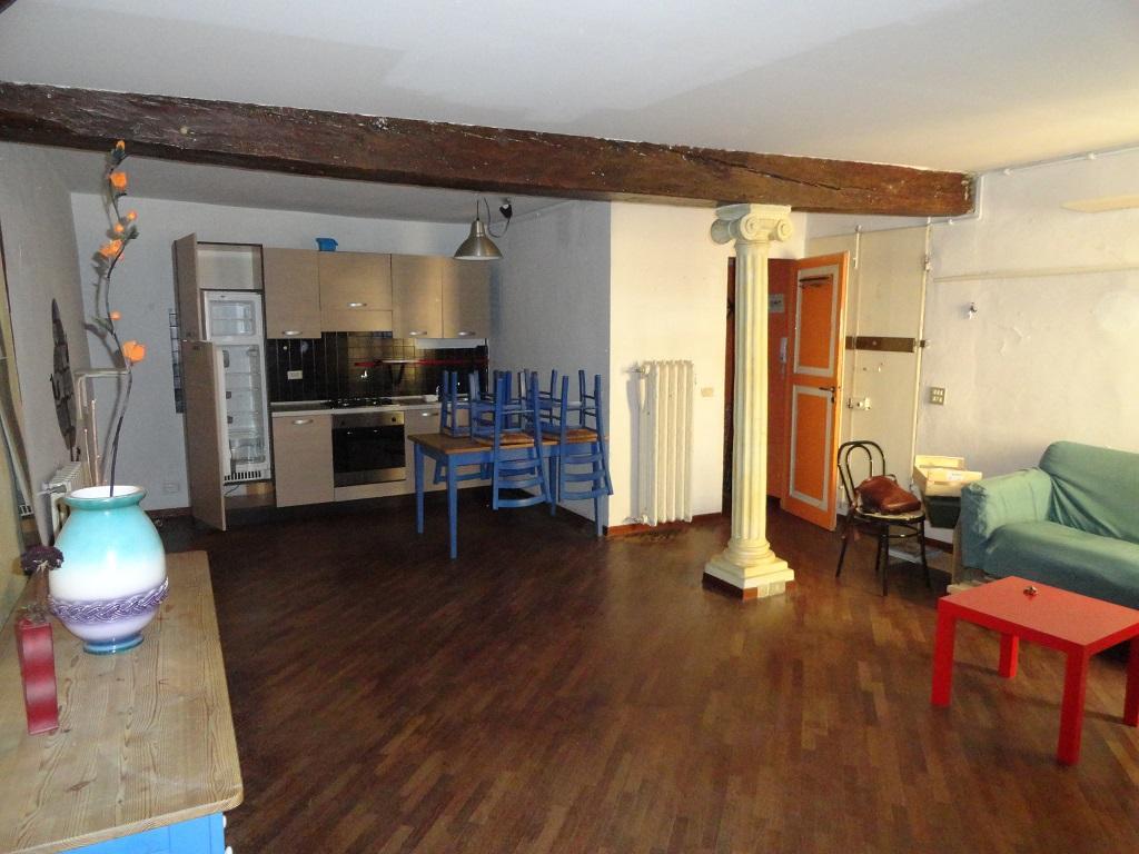  bologna affitto quart: centro storico metroquadro immobiliare srl