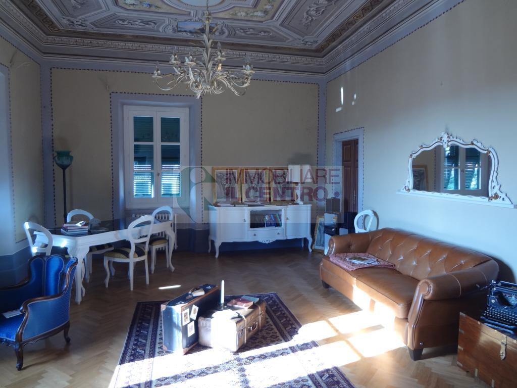  sarzana vendita quart:  il centro immobiliare snc di stefano santi