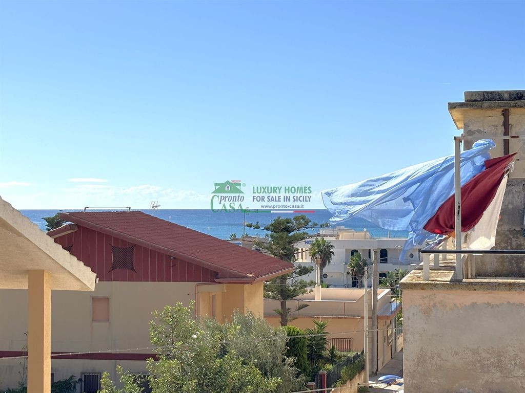 Attico in Vendita