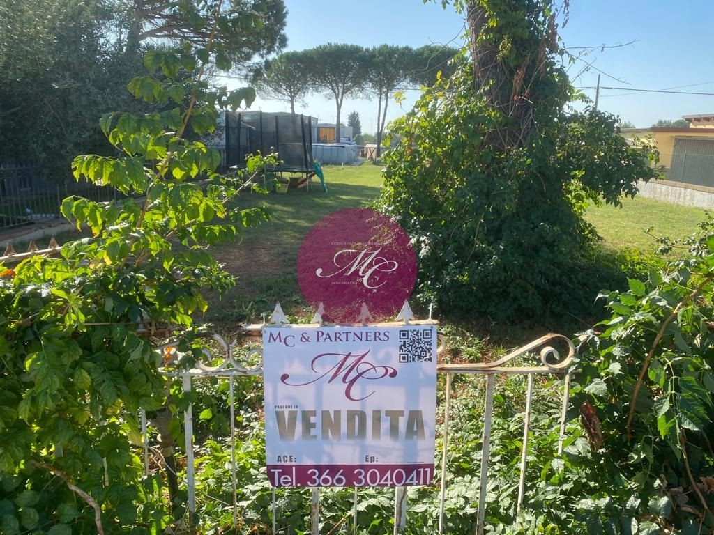 Terreno in Vendita