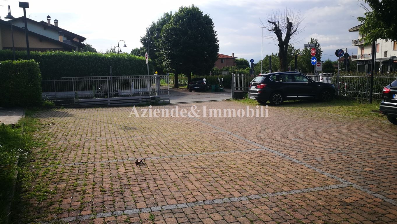 Vendita Negozio, Terno d'Isola