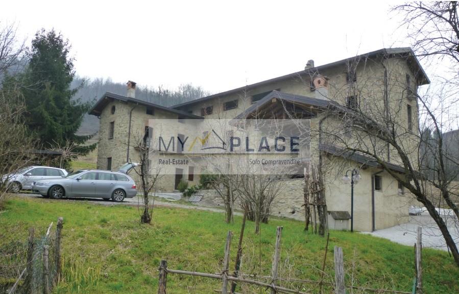 Villa GALBIATE vendita    My Place Italy