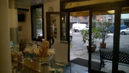 Negozio - Loc.Com. BOLOGNA vendita  MURRI  Orientamento al Cliente