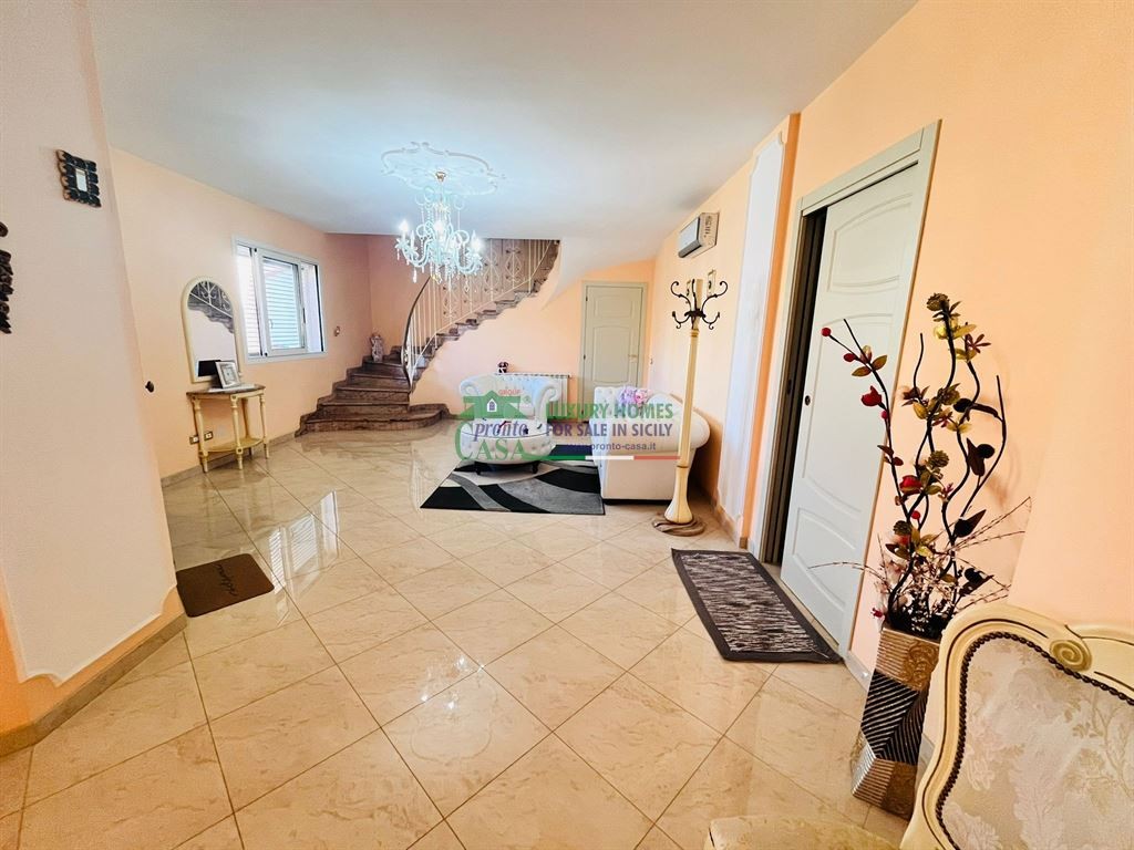 Villa in Vendita