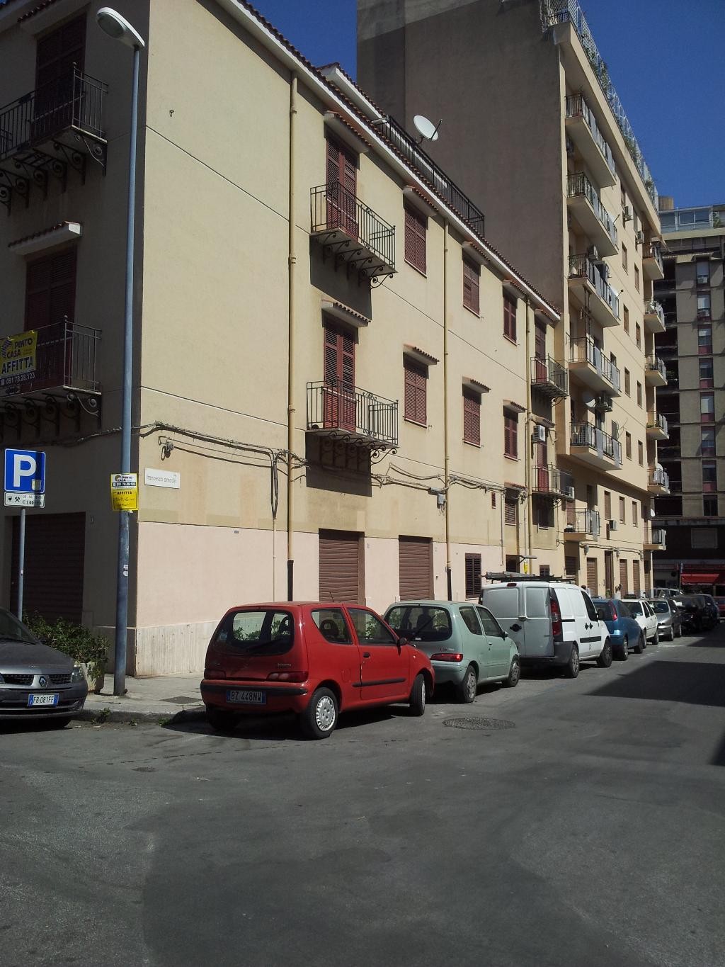 Negozio - Loc.Com. PALERMO affitto  LIBERTA