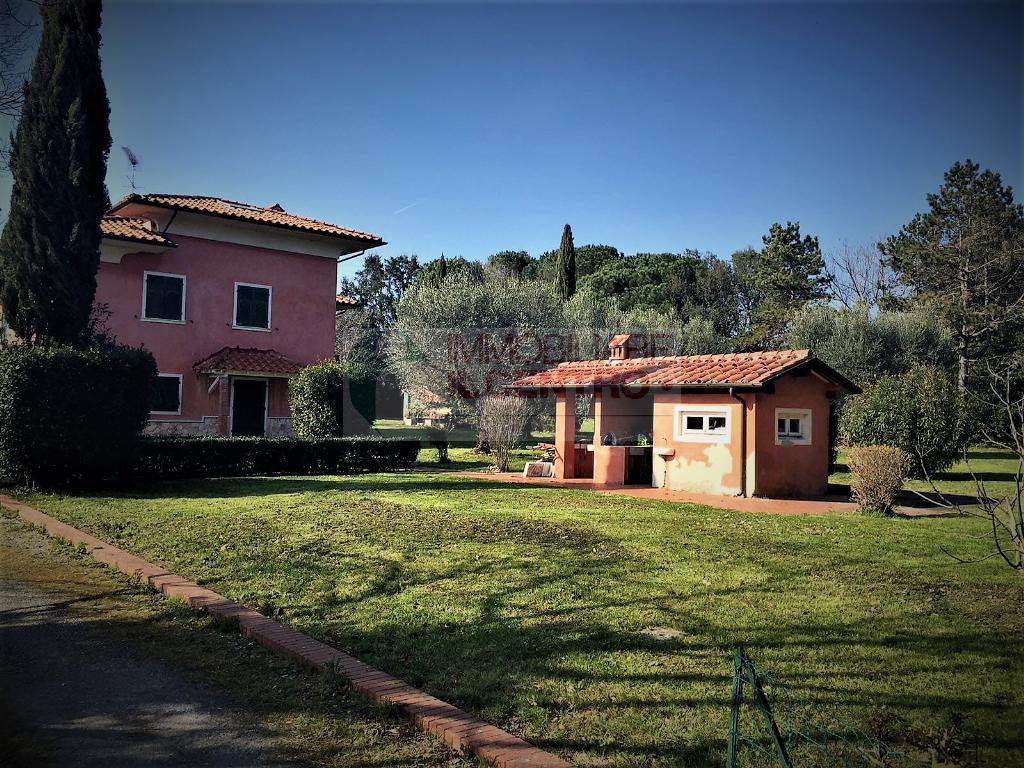  castelnuovo magra vendita quart:  il centro immobiliare snc di stefano santi