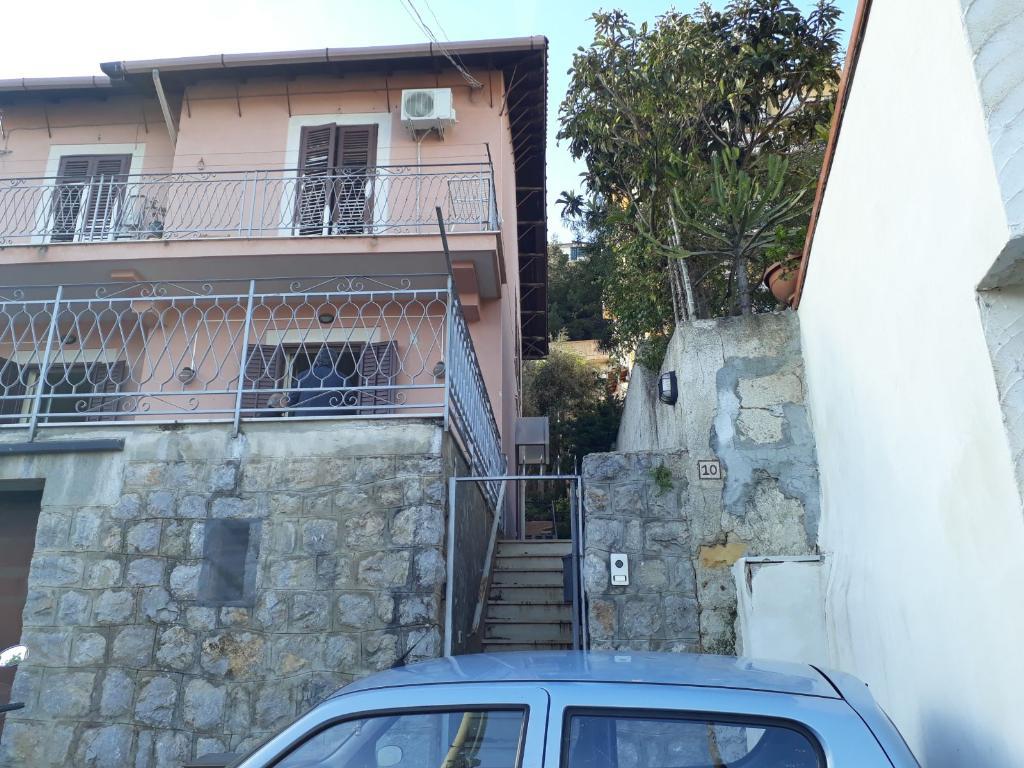  monreale vendita quart:  punto casa di claudio costantino