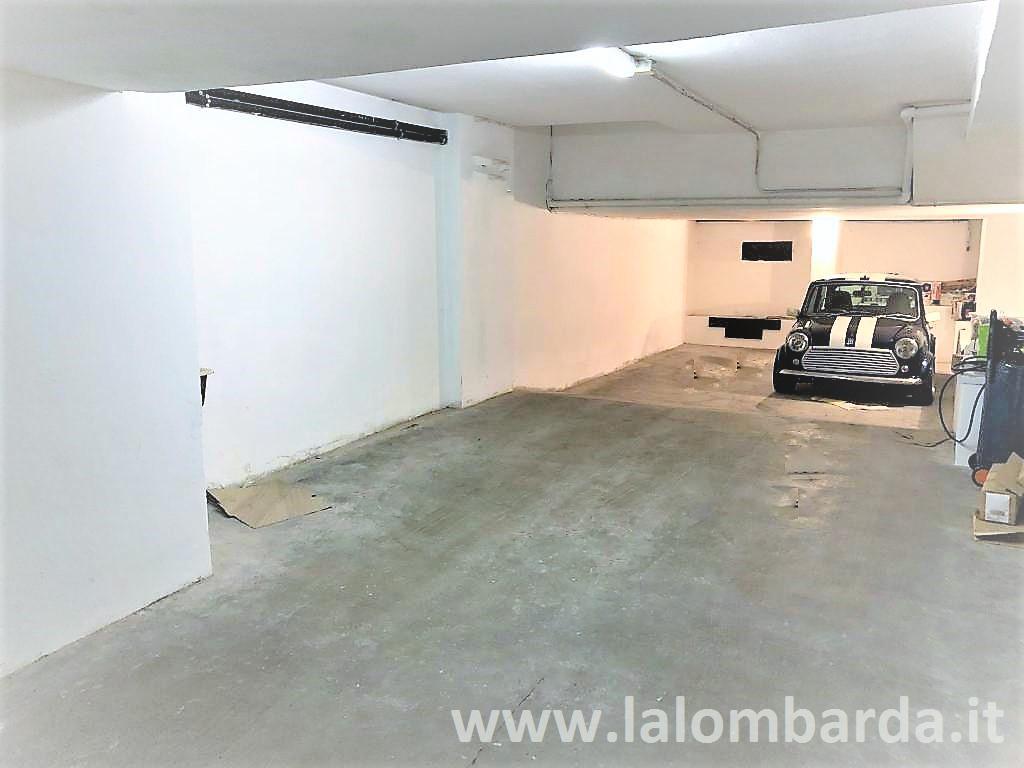 Box auto - Posto auto MILANO vendita  INDIPENDENZA  LA LOMBARDA TECNO IMMOBILIARE SRL