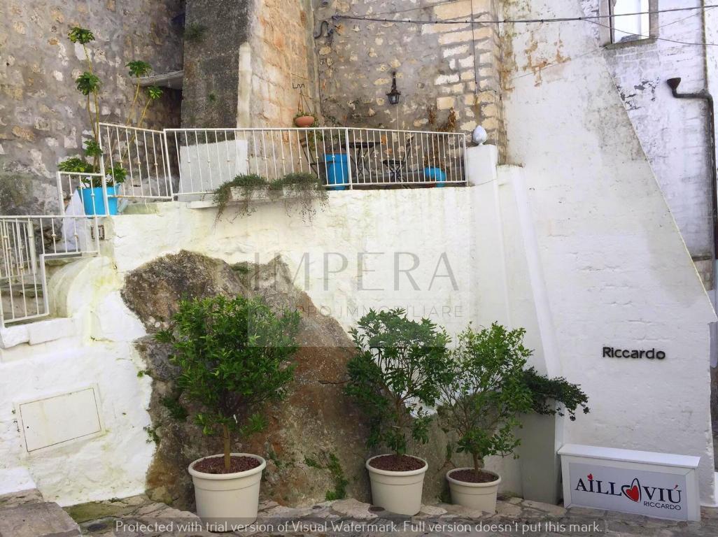 Villa Unifamiliare - Indipendente OSTUNI vendita   VIA GAETANO TANZARELLA PRESTIGE IMMOBILIARE SRLS