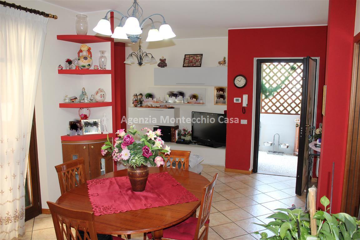  montelabbate vendita quart:  agenzia montecchio casa