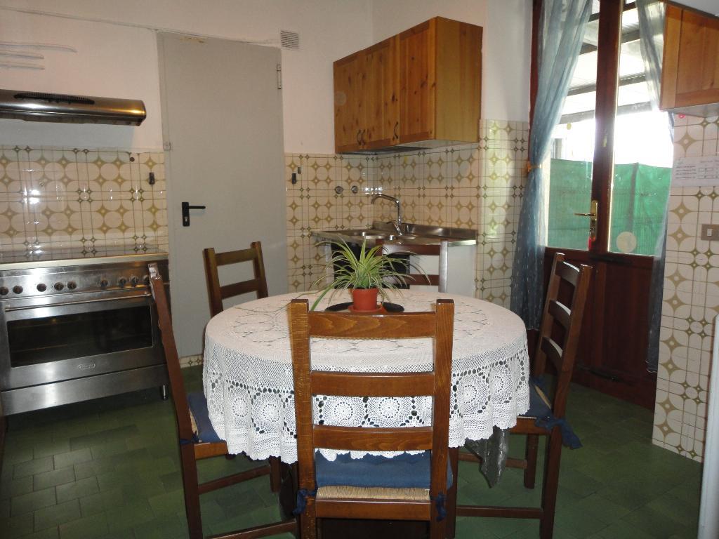 sarzana affitto quart:  il centro immobiliare snc di stefano santi