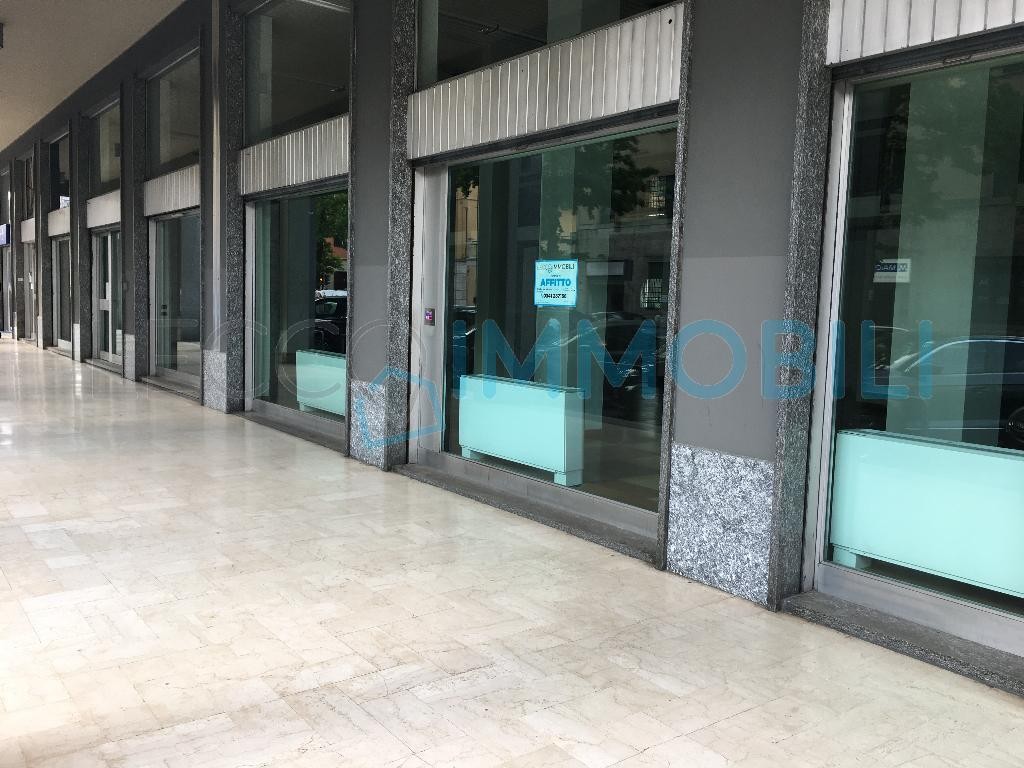 Negozio - Loc.Com. LECCO affitto   VIA MARCO D