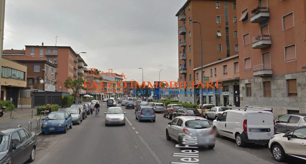 Negozio - Loc.Com. MILANO affitto  FORZE ARMATE VIA DELLE FORZE ARMATE FALCO IMMOBILIARE SRL
